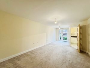 Photo 9- click for photo gallery